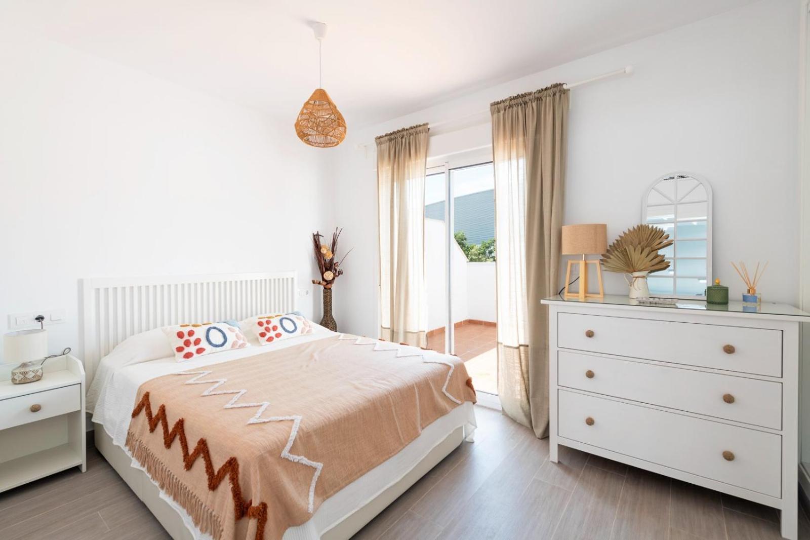 Dreamy Beach Penthouse 托雷德本纳贾尔邦 外观 照片